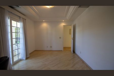 Casa de condomínio à venda com 600m², 4 quartos e 4 vagasSuíte 4