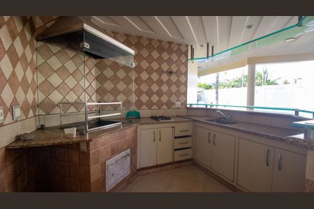 Casa de condomínio à venda com 600m², 4 quartos e 4 vagas Casa de condomínio à venda com 600m², 4 quartos e 4 vagasÁrea Gourmet