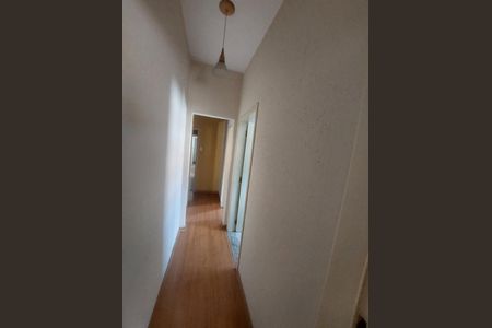 Casa à venda com 314m², 4 quartos e 4 vagas Casa à venda com 314m², 4 quartos e 4 vagasFoto 06