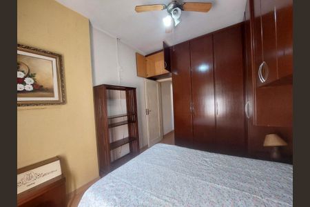 Casa à venda com 314m², 4 quartos e 4 vagas Casa à venda com 314m², 4 quartos e 4 vagasFoto 09