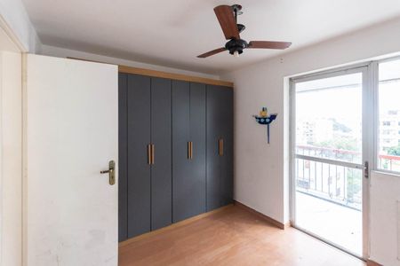 Apartamento à venda com 82m², 2 quartos e 1 vagaQuarto 2