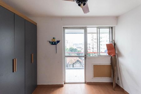 Apartamento à venda com 82m², 2 quartos e 1 vagaQuarto 2