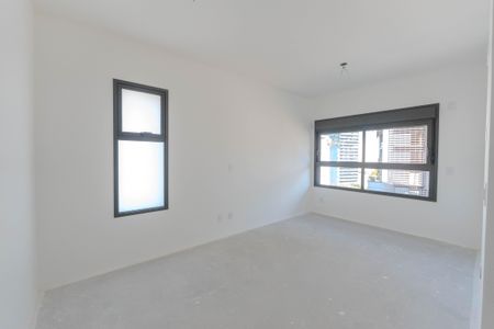 Apartamento à venda com 132m², 3 quartos e 2 vagasSuíte 1