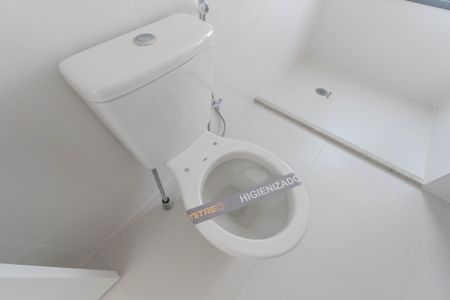 Apartamento à venda com 132m², 3 quartos e 2 vagasBanheiro da Suíte 1