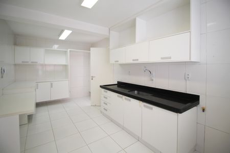 Apartamento à venda com 160m², 3 quartos e 1 vagaCozinha