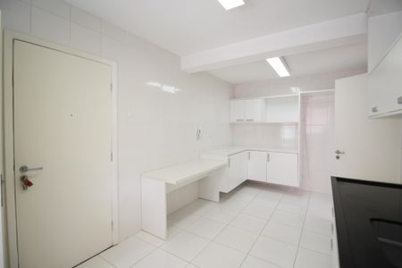 Apartamento à venda com 160m², 3 quartos e 1 vagaCozinha