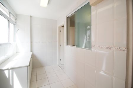 Apartamento à venda com 160m², 3 quartos e 1 vagaÁrea de Serviço