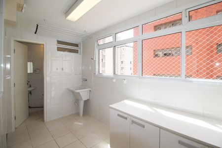 Apartamento à venda com 160m², 3 quartos e 1 vagaÁrea de Serviço