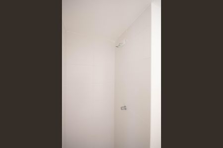 Apartamento para alugar com 38m², 2 quartos e sem vaga Apartamento para alugar com 38m², 2 quartos e sem vagaBanheiro