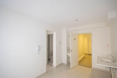 Apartamento para alugar com 38m², 2 quartos e sem vaga Apartamento para alugar com 38m², 2 quartos e sem vagaSala/Cozinha