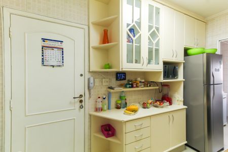 Apartamento à venda com 84m², 3 quartos e 2 vagas Apartamento à venda com 84m², 3 quartos e 2 vagasCozinha