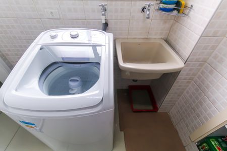 Apartamento à venda com 84m², 3 quartos e 2 vagas Apartamento à venda com 84m², 3 quartos e 2 vagasÁrea de Serviço