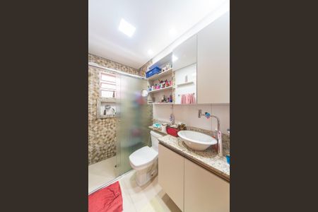 Casa à venda com 125m², 2 quartos e 2 vagasBanheiro da Suíte