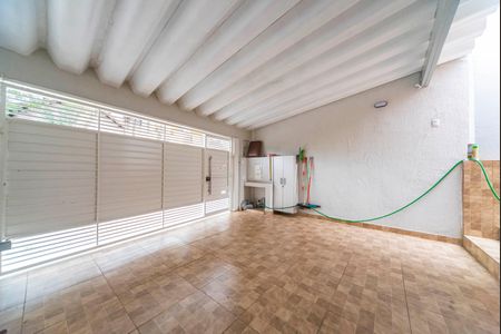 Casa à venda com 125m², 2 quartos e 2 vagasGaragem