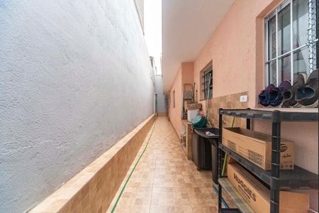 Casa à venda com 125m², 2 quartos e 2 vagasCorredor Externo