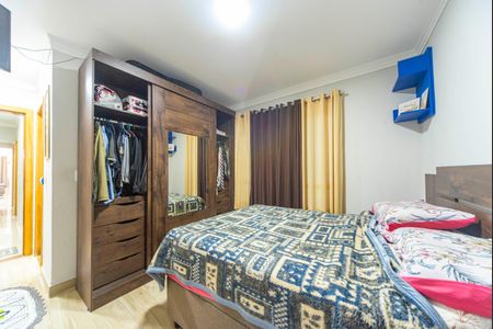Casa à venda com 125m², 2 quartos e 2 vagasSuíte
