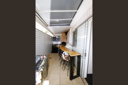 Apartamento à venda com 100m², 3 quartos e 2 vagasChurrasqueira