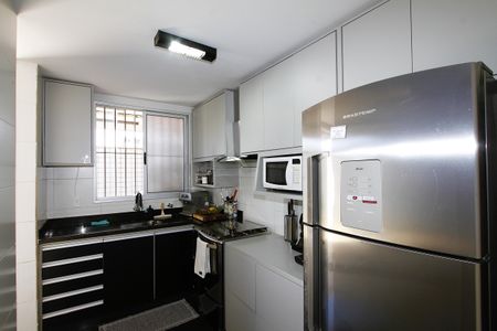 Apartamento à venda com 100m², 3 quartos e 2 vagasCozinha