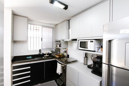 Apartamento à venda com 100m², 3 quartos e 2 vagasCozinha