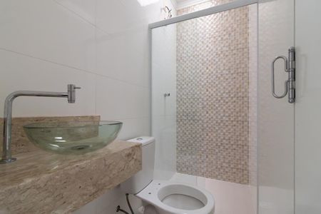 Casa à venda com 125m², 4 quartos e 2 vagas Casa à venda com 125m², 4 quartos e 2 vagasBanheiro Social