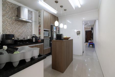 Casa à venda com 125m², 4 quartos e 2 vagas Casa à venda com 125m², 4 quartos e 2 vagasCozinha