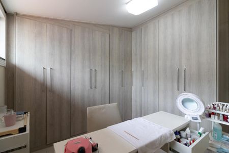 Casa à venda com 125m², 4 quartos e 2 vagas Casa à venda com 125m², 4 quartos e 2 vagasQuarto