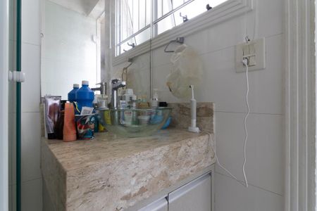 Casa à venda com 125m², 4 quartos e 2 vagas Casa à venda com 125m², 4 quartos e 2 vagasBanheiro da Suíte 1