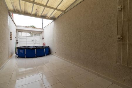 Casa à venda com 125m², 4 quartos e 2 vagas Casa à venda com 125m², 4 quartos e 2 vagasGaragem