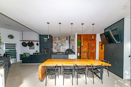 Casa à venda com 560m², 3 quartos e 3 vagasVaranda gourmet