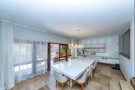 Casa à venda com 560m², 3 quartos e 3 vagasSala 2