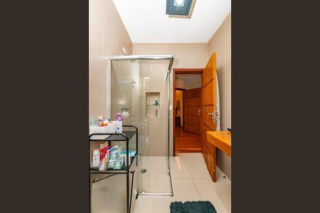 Casa à venda com 560m², 3 quartos e 3 vagasBanheiro da Suíte 3