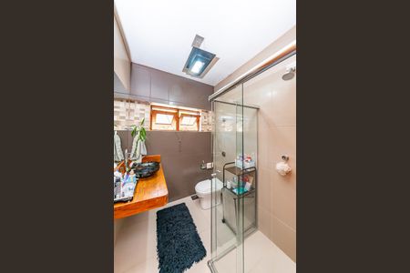 Casa à venda com 560m², 3 quartos e 3 vagasBanheiro da Suíte 3