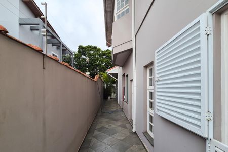 Casa à venda com 282m², 3 quartos e 5 vagasCorredor