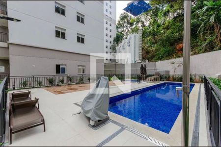 Apartamento à venda com 39m², 2 quartos e sem vagaÁrea comum - Piscina