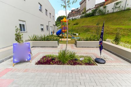 Apartamento à venda com 33m², 2 quartos e sem vaga Apartamento à venda com 33m², 2 quartos e sem vagaÁrea comum