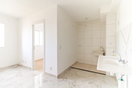 Apartamento à venda com 33m², 2 quartos e sem vaga Apartamento à venda com 33m², 2 quartos e sem vagaSala/Cozinha