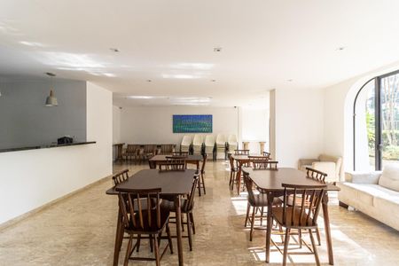 Apartamento à venda com 237m², 3 quartos e 2 vagasÁrea Comum