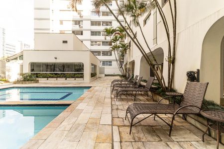 Apartamento à venda com 237m², 3 quartos e 2 vagasPiscina