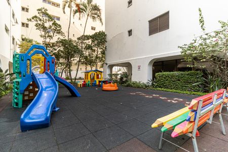 Apartamento à venda com 237m², 3 quartos e 2 vagasPlayground