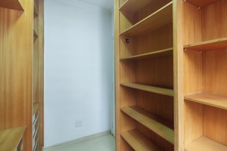 Apartamento à venda com 71m², 3 quartos e 1 vagaCloset