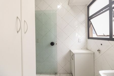Apartamento à venda com 71m², 3 quartos e 1 vagaÁrea de Serviço