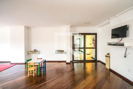 Apartamento à venda com 71m², 3 quartos e 1 vagaÁrea comum