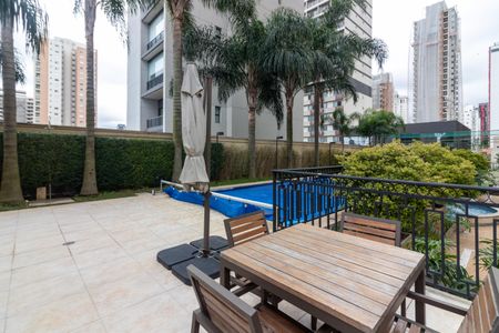 Apartamento para alugar com 157m², 3 quartos e 3 vagasÁrea comum - Piscina