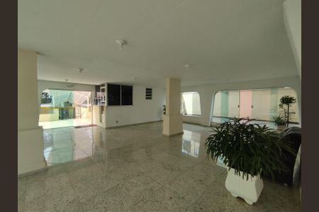 Apartamento à venda com 84m², 3 quartos e 1 vaga Apartamento à venda com 84m², 3 quartos e 1 vagaHall de entrada