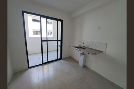 Apartamento à venda com 43m², 2 quartos e 1 vaga Apartamento à venda com 43m², 2 quartos e 1 vagaSala/Cozinha