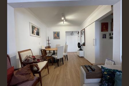 Sala de apartamento à venda com 3 quartos, 70m² em Jardim Peri Peri, São Paulo