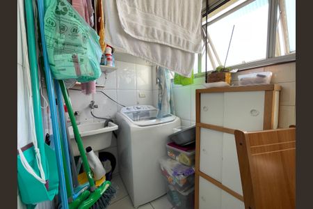 Apartamento à venda com 70m², 3 quartos e 1 vaga Apartamento à venda com 70m², 3 quartos e 1 vagaÁrea de Serviço