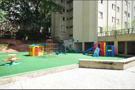Apartamento à venda com 70m², 3 quartos e 1 vaga Apartamento à venda com 70m², 3 quartos e 1 vagaÁrea comum - Playground