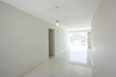 Apartamento para alugar com 127m², 3 quartos e 2 vagas Apartamento para alugar com 127m², 3 quartos e 2 vagasSala
