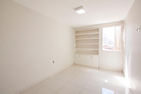 Apartamento para alugar com 127m², 3 quartos e 2 vagas Apartamento para alugar com 127m², 3 quartos e 2 vagasQuarto